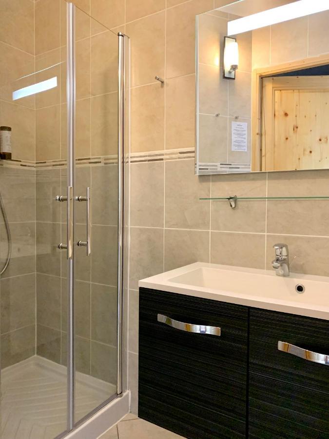 Hotel Lac Bleu 1650 سانت فرانسوا-لونغشامب المظهر الخارجي الصورة