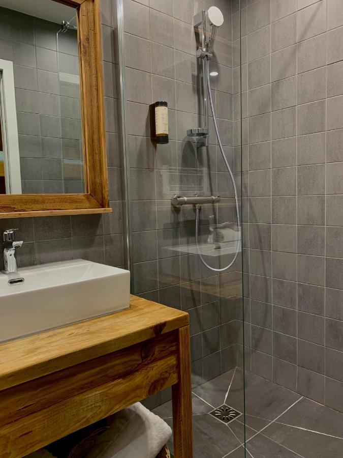 Hotel Lac Bleu 1650 سانت فرانسوا-لونغشامب المظهر الخارجي الصورة